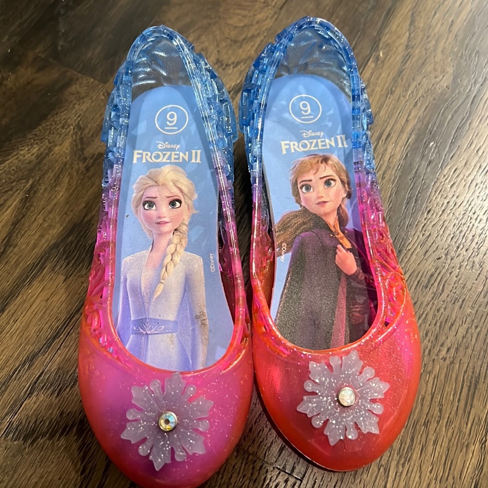Barely used Frozen Heels